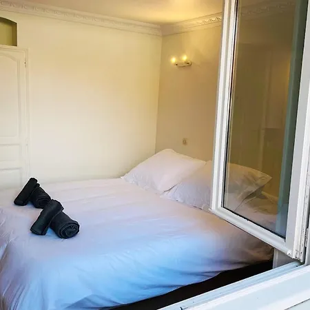 Hyper Centre - Halles - Terrasse *