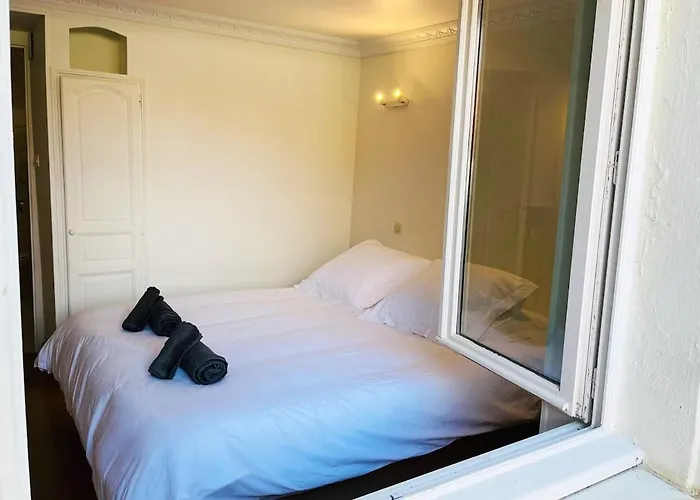 Hyper Centre - Halles - Terrasse *