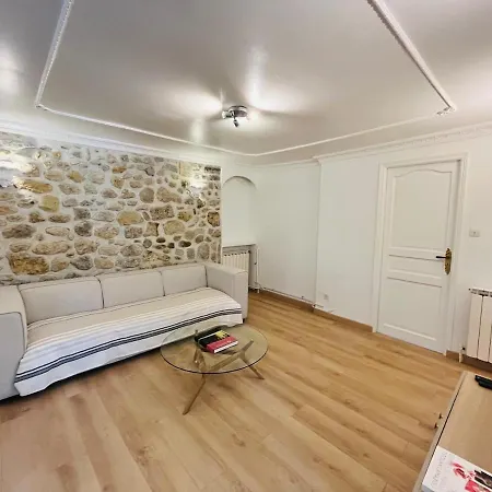 Hyper Centre - Halles - Terrasse Биарриц